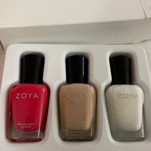 Zoya nail Polish